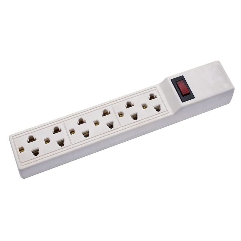 US Standard Power Strip na May Maramihang Outlet At Rocker Switch